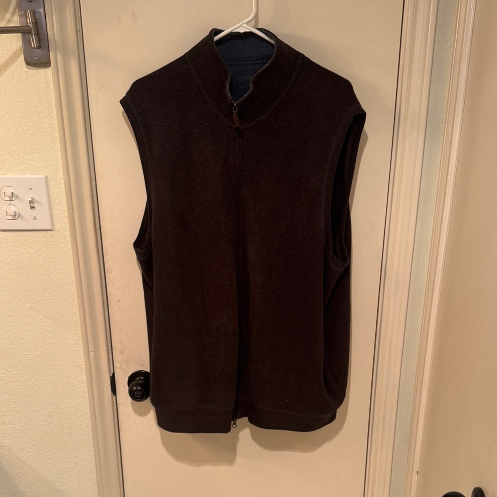 Pendleton Men's Dark Brown Vest